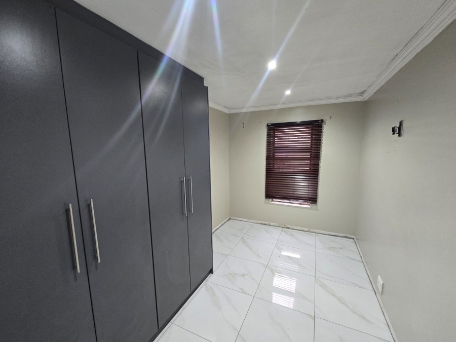 3 Bedroom Property for Sale in Rocklands Western Cape